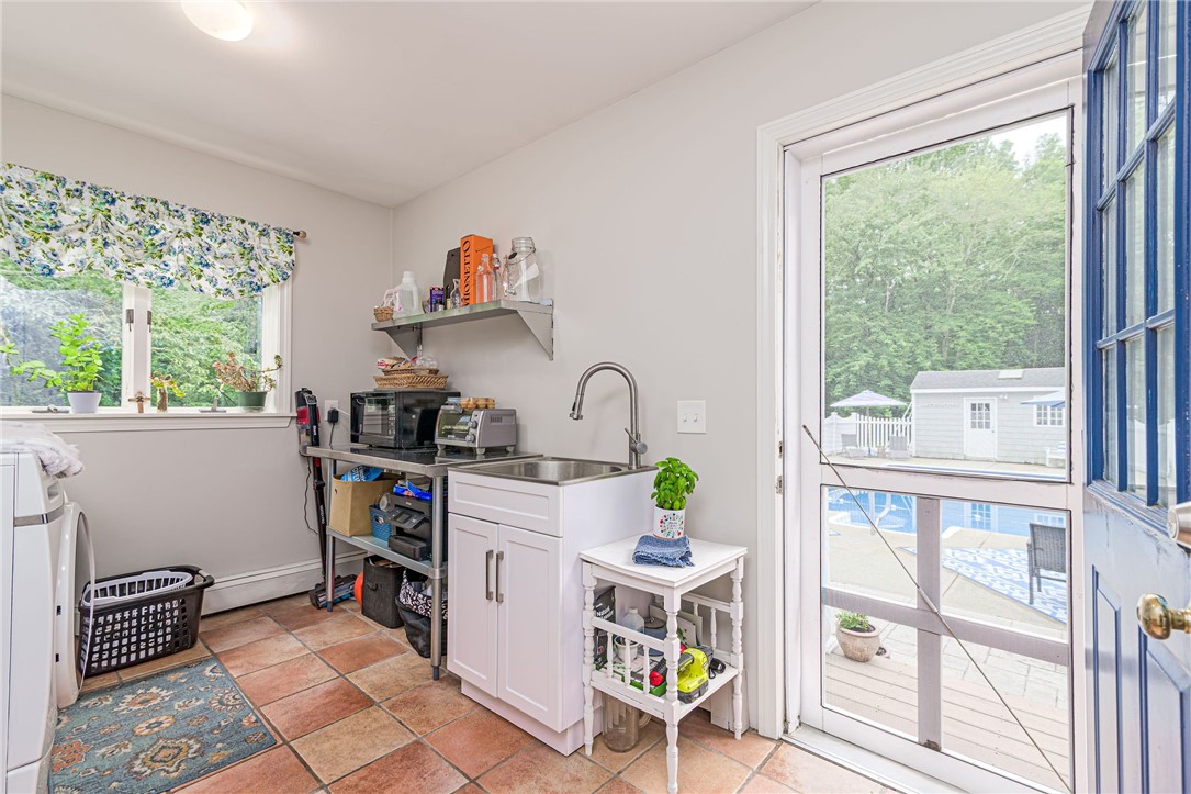 5 Havens Road Westerly, RI 02891 - Photo 30 of 43