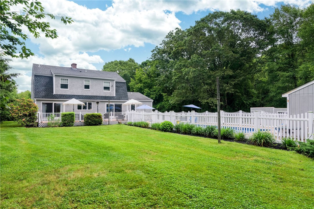 5 Havens Road Westerly, RI 02891 - Photo 3 of 43