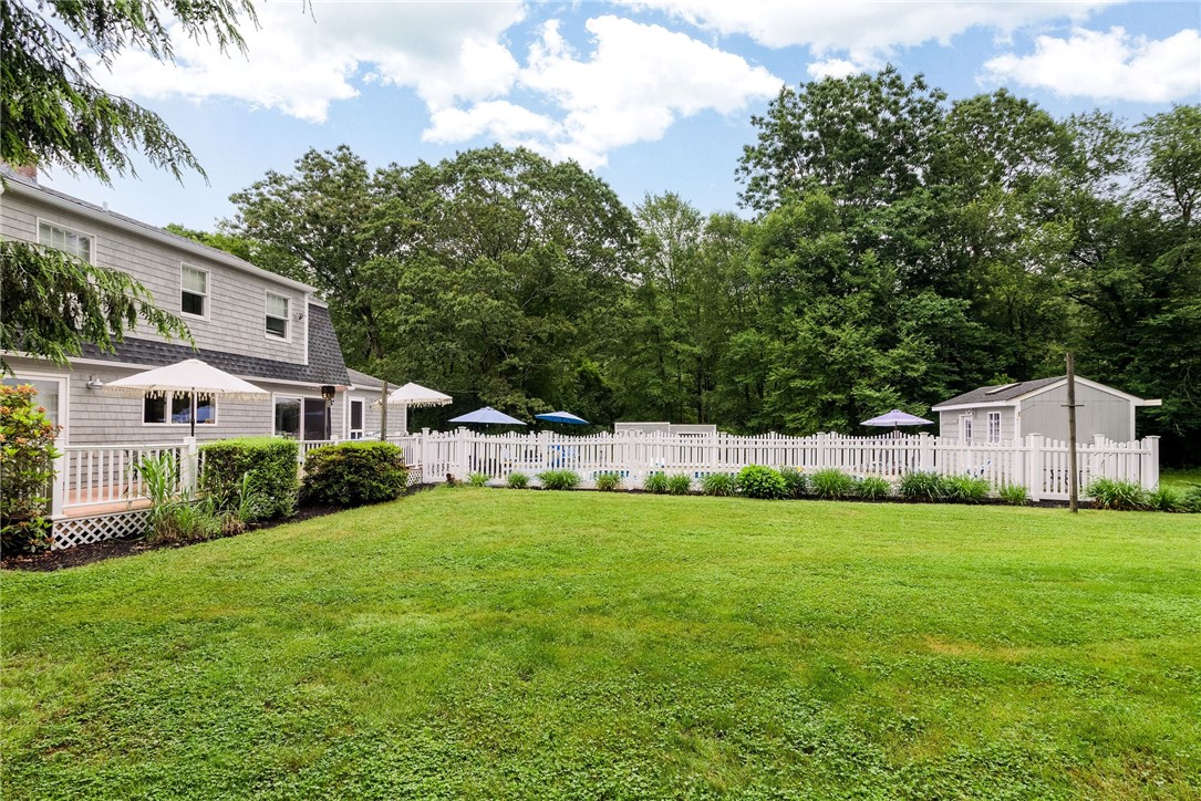 5 Havens Road Westerly, RI 02891 - Photo 4 of 43