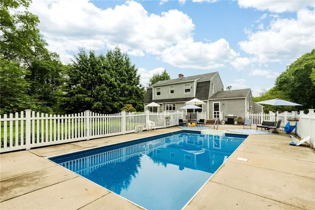 $699,000 | 5 Havens Road, Westerly, RI 02891