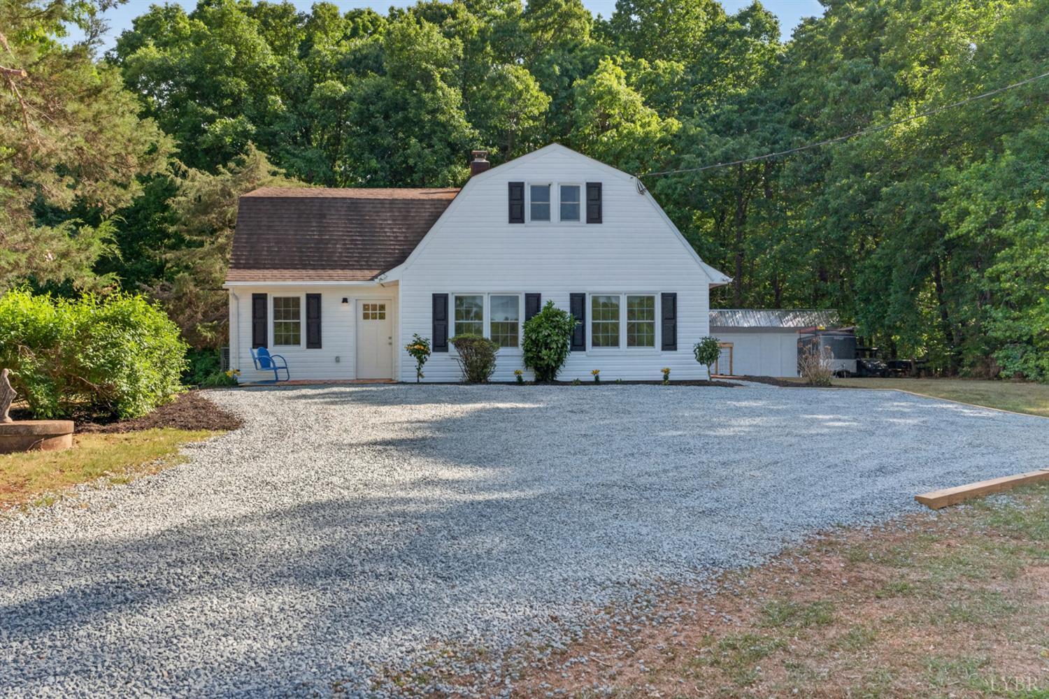 644 Campbell Crossing Road Meherrin, VA 23954 - Photo 2 of 48