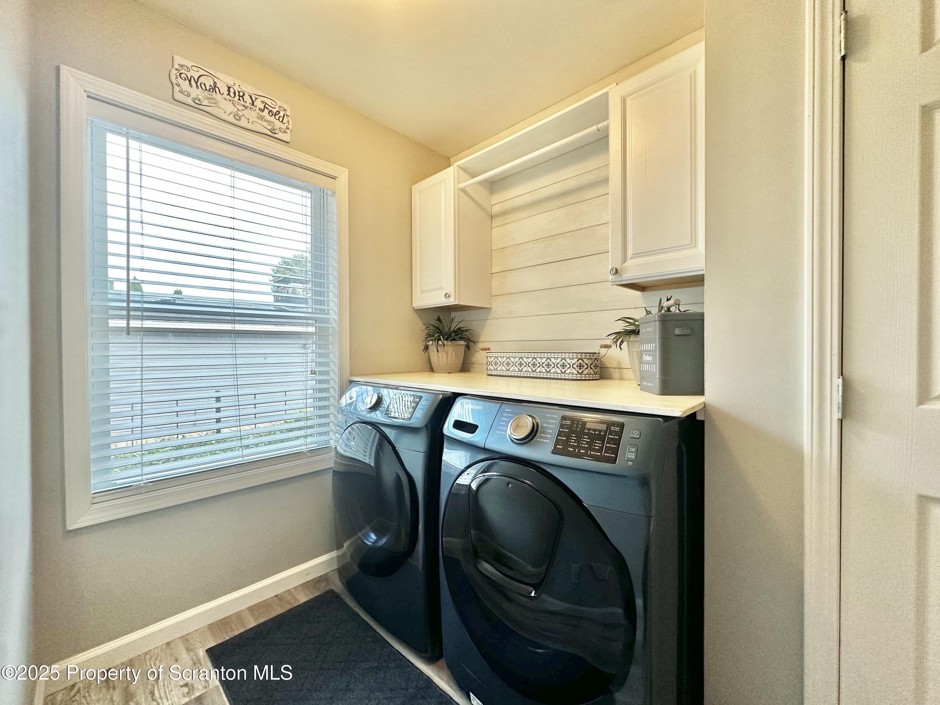 214 Lake Road Nicholson, PA 18446 - Photo 10 of 38 Laundry