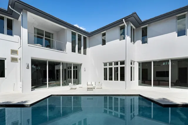 $13,995,000 | 1900 Sabal Palm Drive, Boca Raton, FL 33432