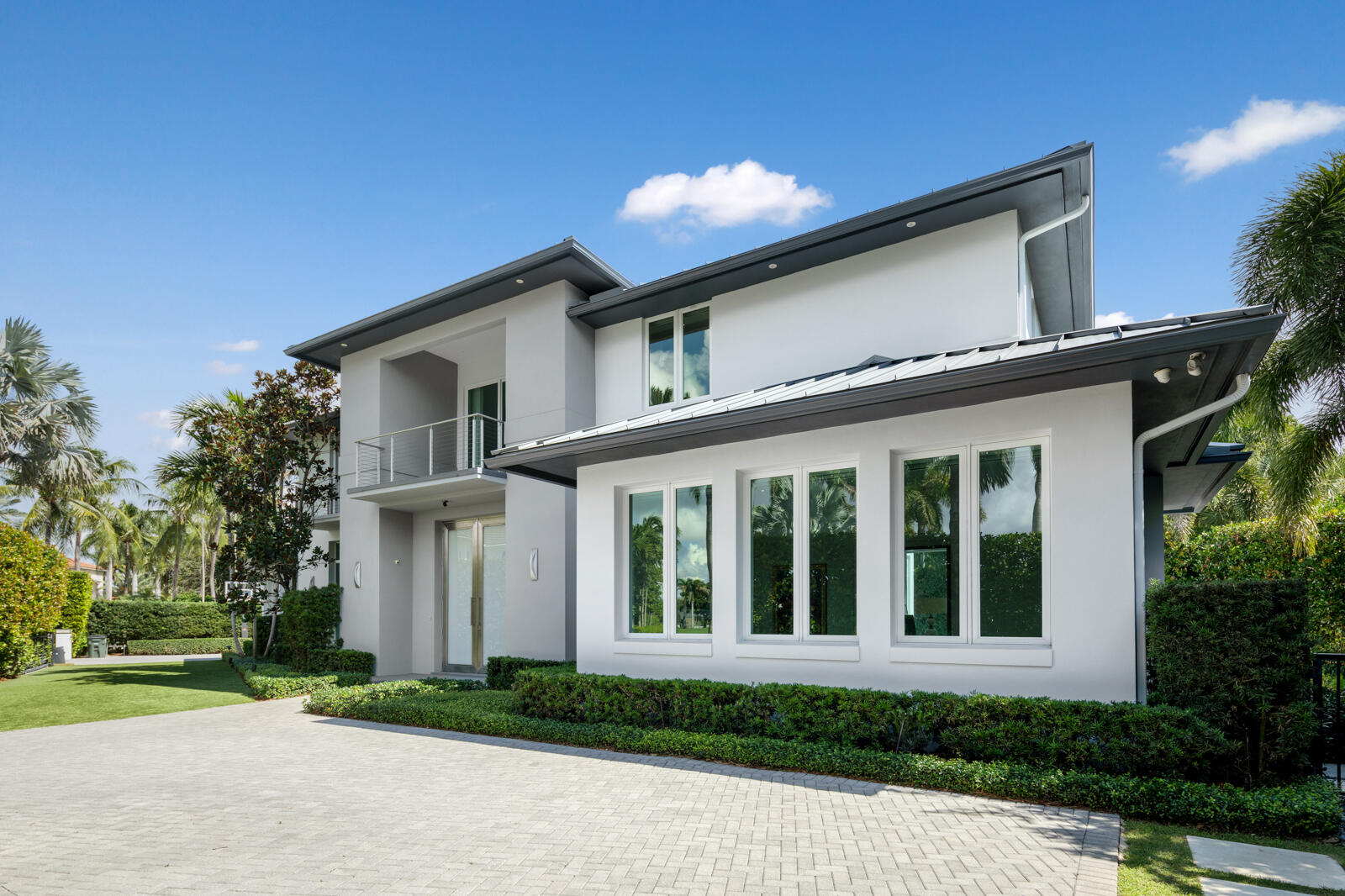 1900 Sabal Palm Drive Boca Raton, FL 33432 - Photo 60 of 75 a front view of a house with garden