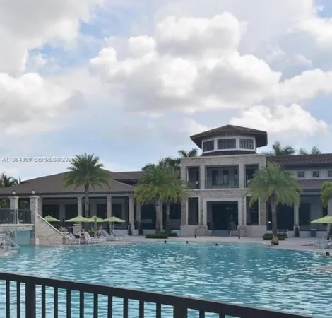 $3,300 | 10620 Northwest 88th Street, Unit 223, Doral, FL 33178