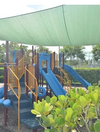 $3,300 | 10620 Northwest 88th Street, Unit 223, Doral, FL 33178