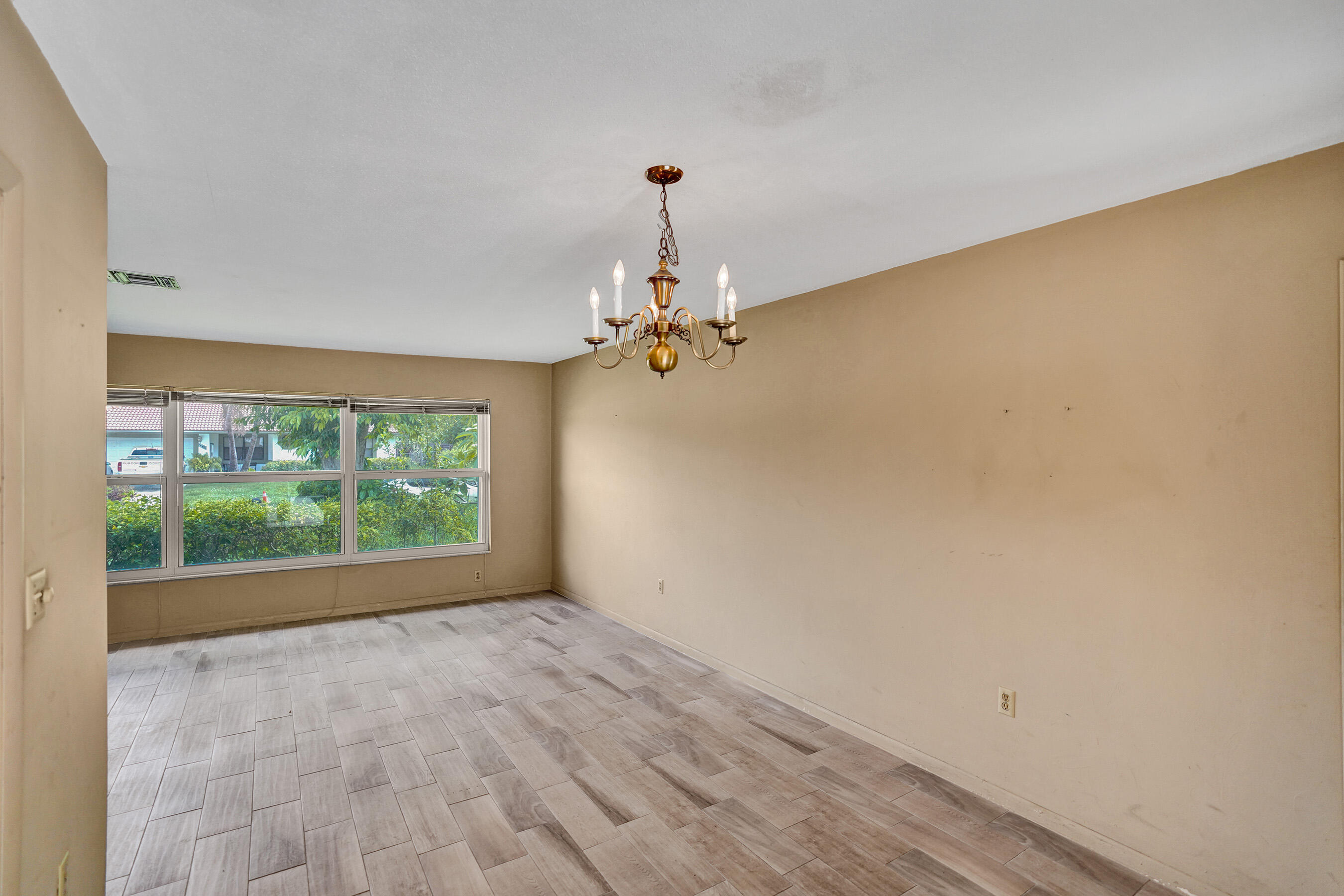 2298 Park Place Boca Raton, FL 33486 - Photo 8 of 33 8