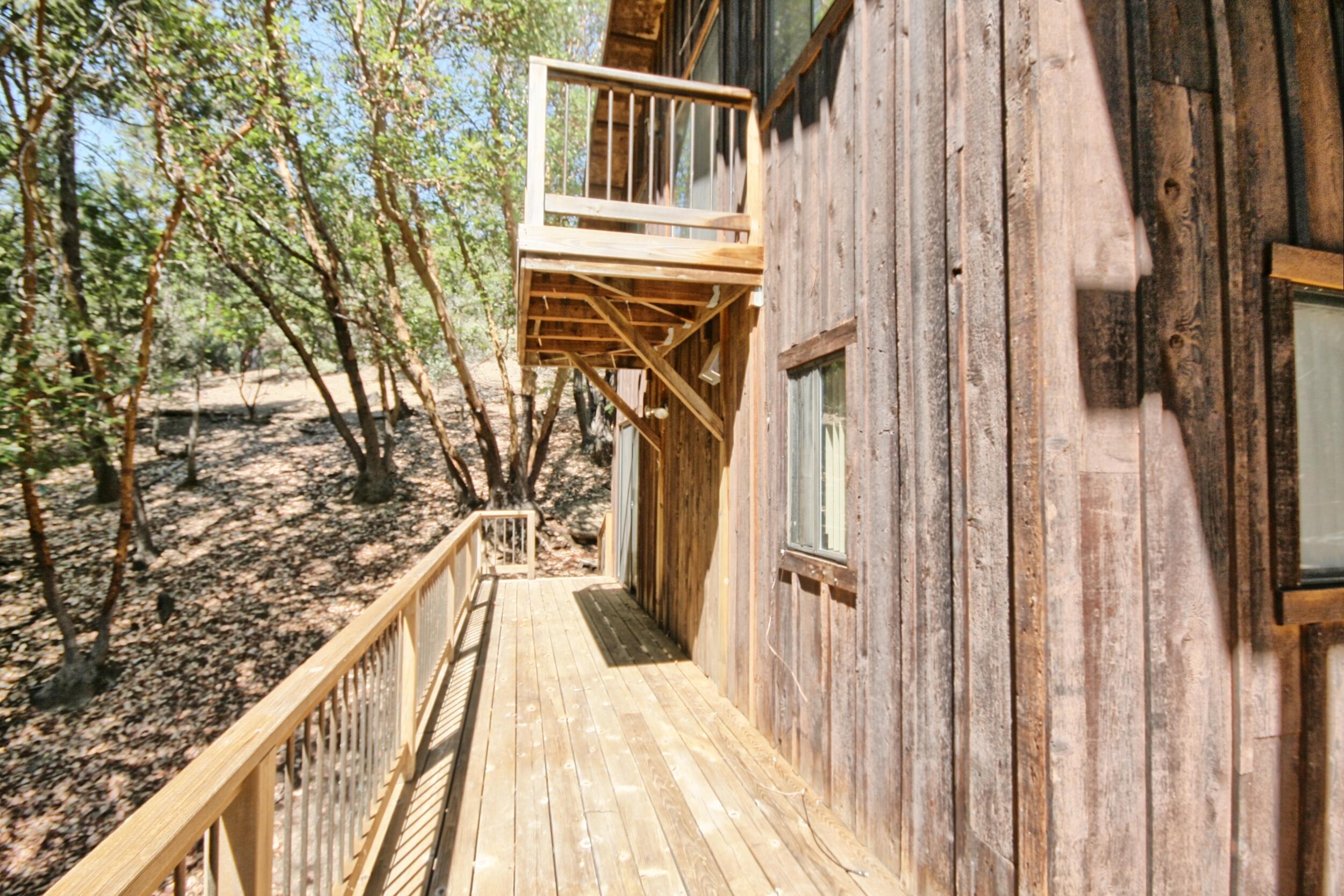 939 Beaver Creek Road Jacksonville, OR 97530 - Photo 20 of 53 master balcony