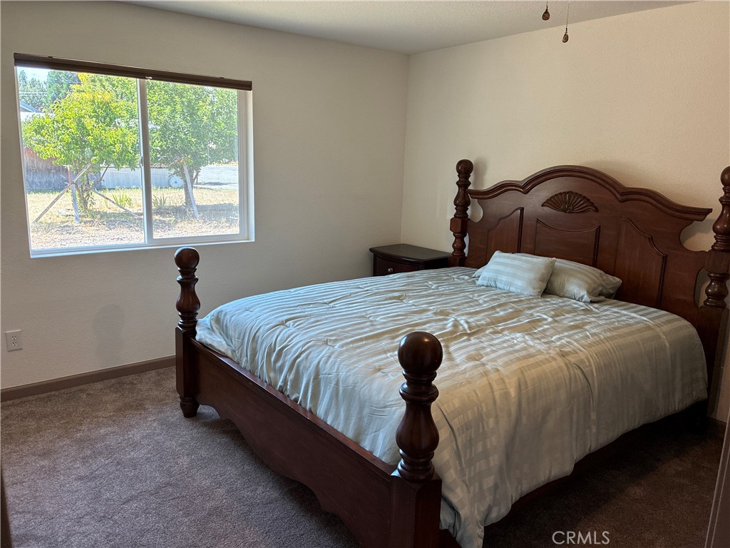 761 Pine Way Chester, CA 96020 - Photo 8 of 20 Primary Bedroom