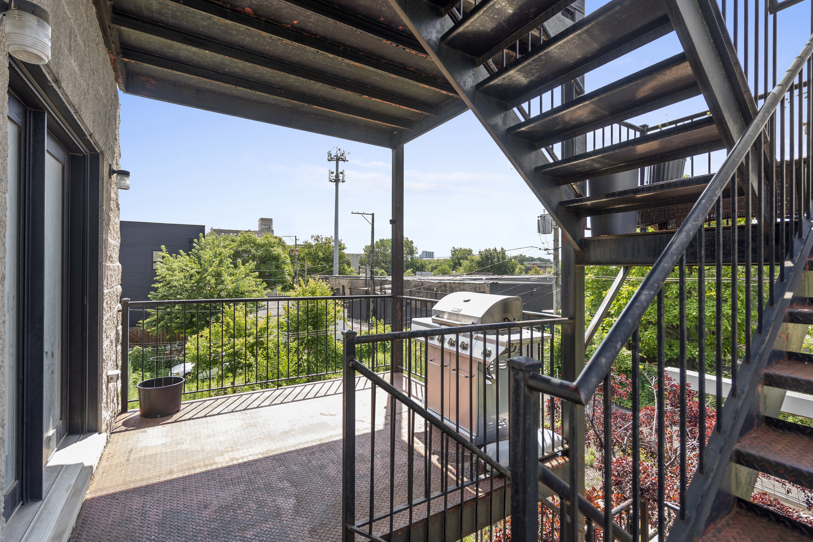2539 West Warren Boulevard, Unit 2 Chicago, IL 60612 - Photo 14 of 14 a view of a porch