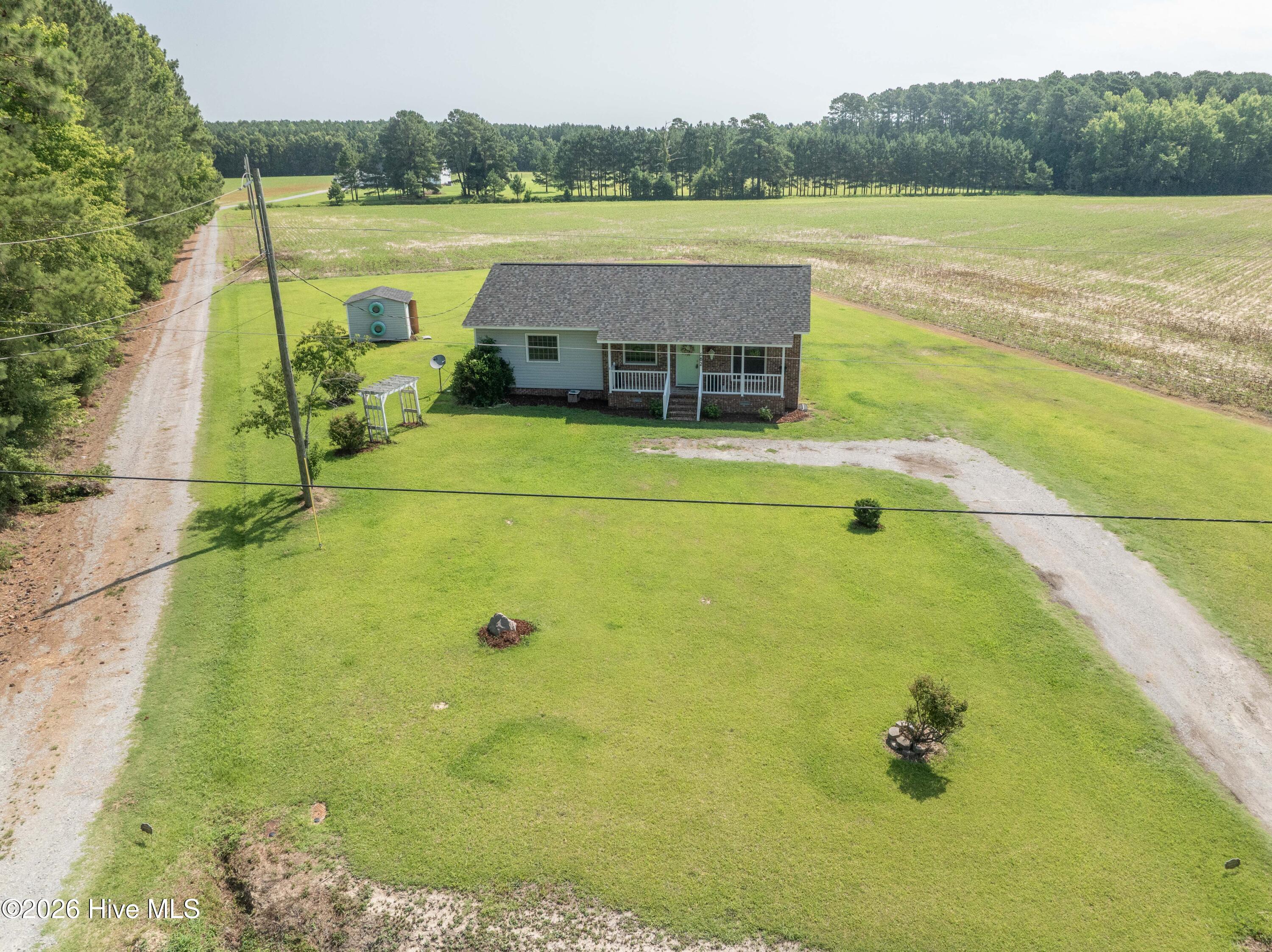 682 Cherry Road Washington, NC 27889 - Photo 4 of 40