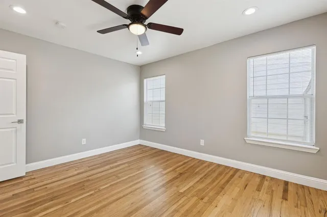 $2,750 | 3222 Inwood Road, Dallas, TX 75235