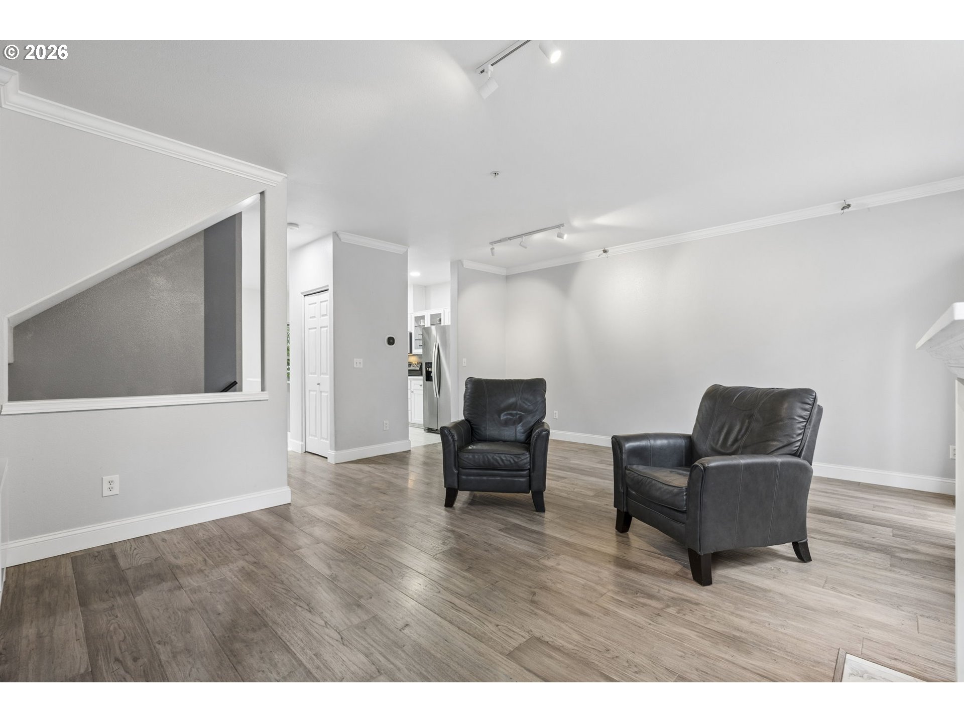 14172 Southwest Barrows Road, Unit 1 Portland, OR 97223 - Photo 7 of 38