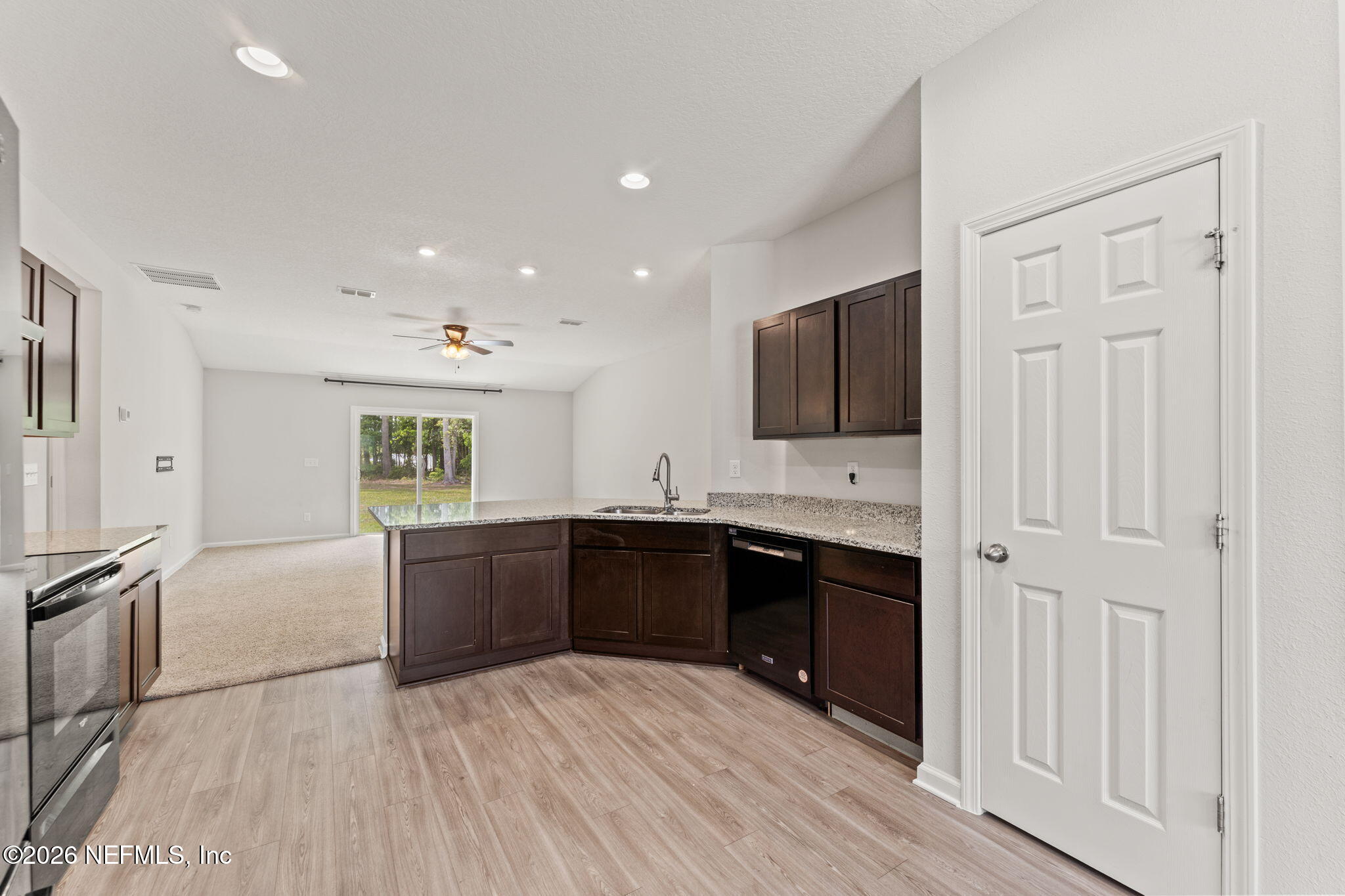 12474 Camden Road Jacksonville, FL 32218 - Photo 6 of 22 6-web-or-mls-DSC07923