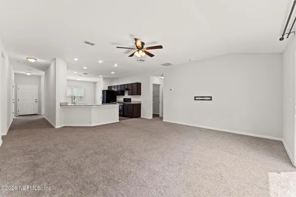 $1,900 | 12474 Camden Road, Jacksonville, FL 32218
