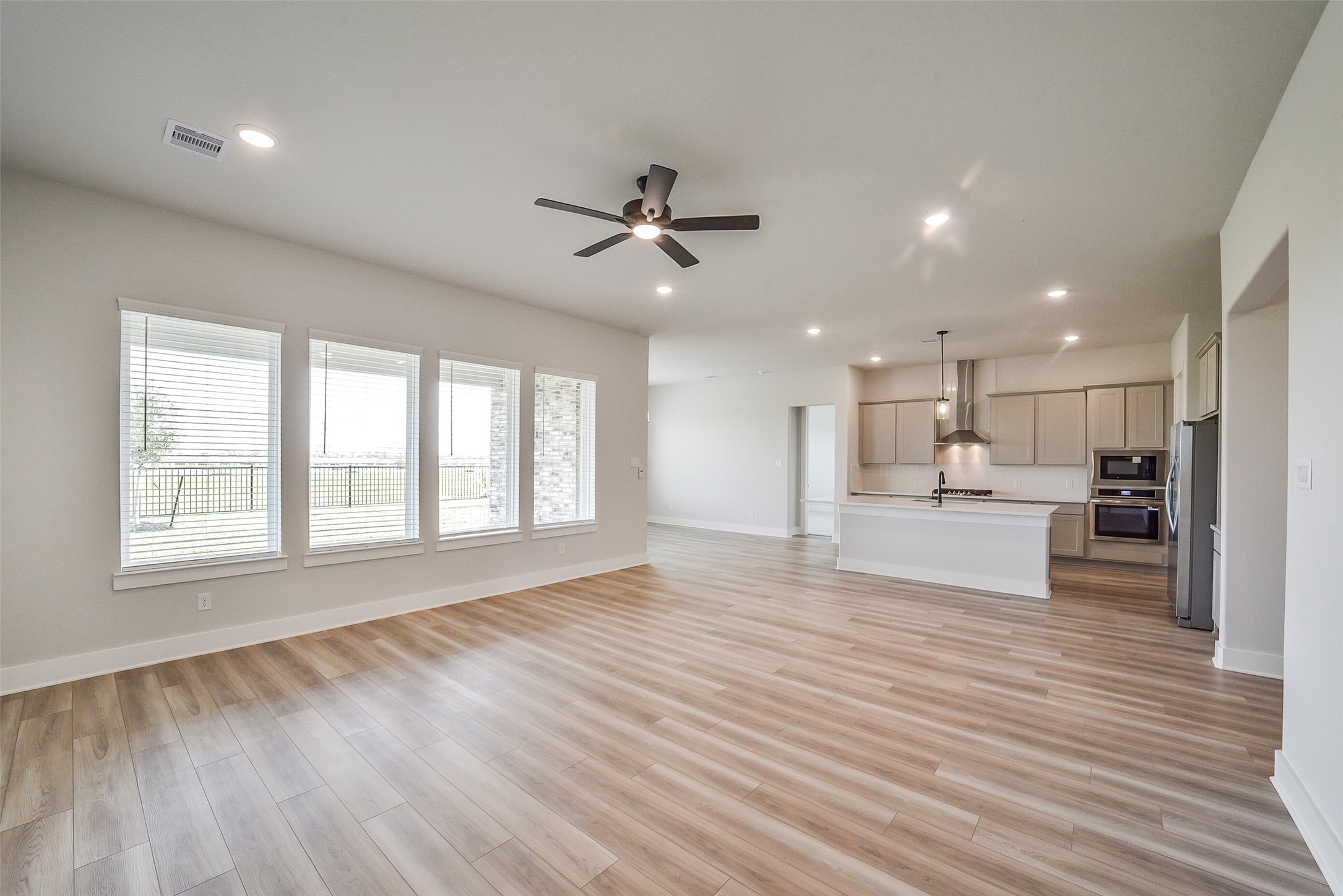 1831 Tioga Vw Drive Rosharon, TX 77583 - Photo 28 of 50