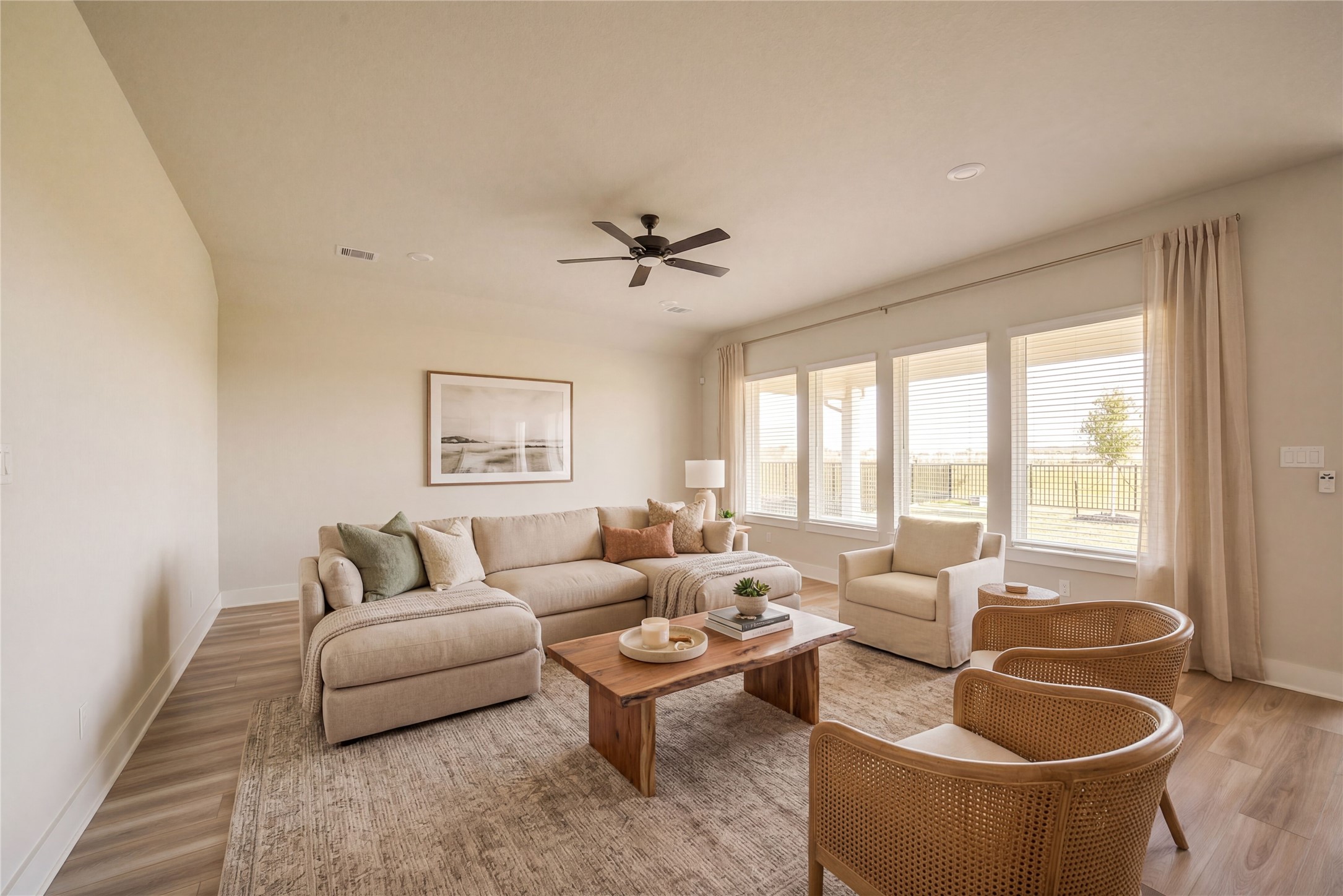 1831 Tioga Vw Drive Rosharon, TX 77583 - Photo 6 of 50