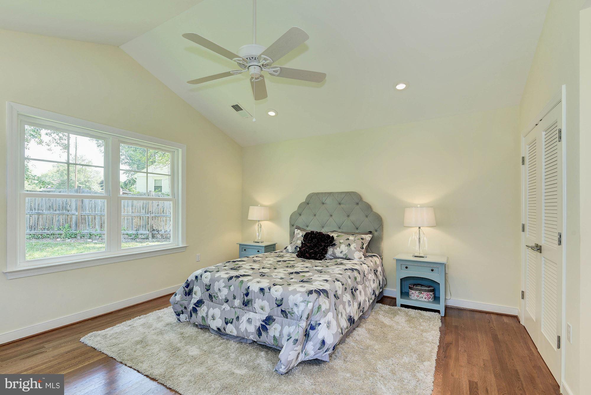 8017 Fairfax Road Alexandria, VA 22308 - Photo 21 of 30 Bedroom (Master)