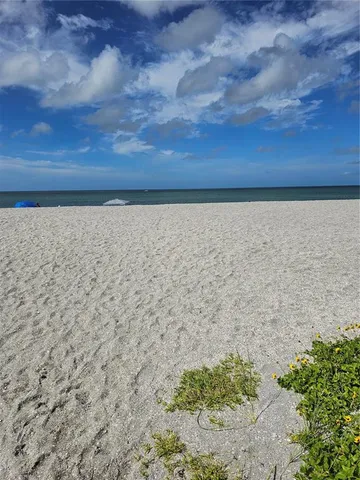 $6,000 | 1255 Tarpon Center Drive, Unit 614, Venice, FL 34285