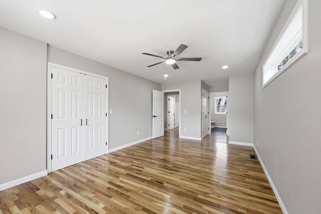 30 Goldenrod Street Springfield, MA 01109 - Photo 25 of 38