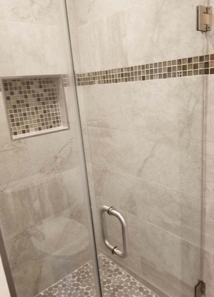 461 Burgundy North Delray Beach, FL 33484 - Photo 5 of 8 Main Shower