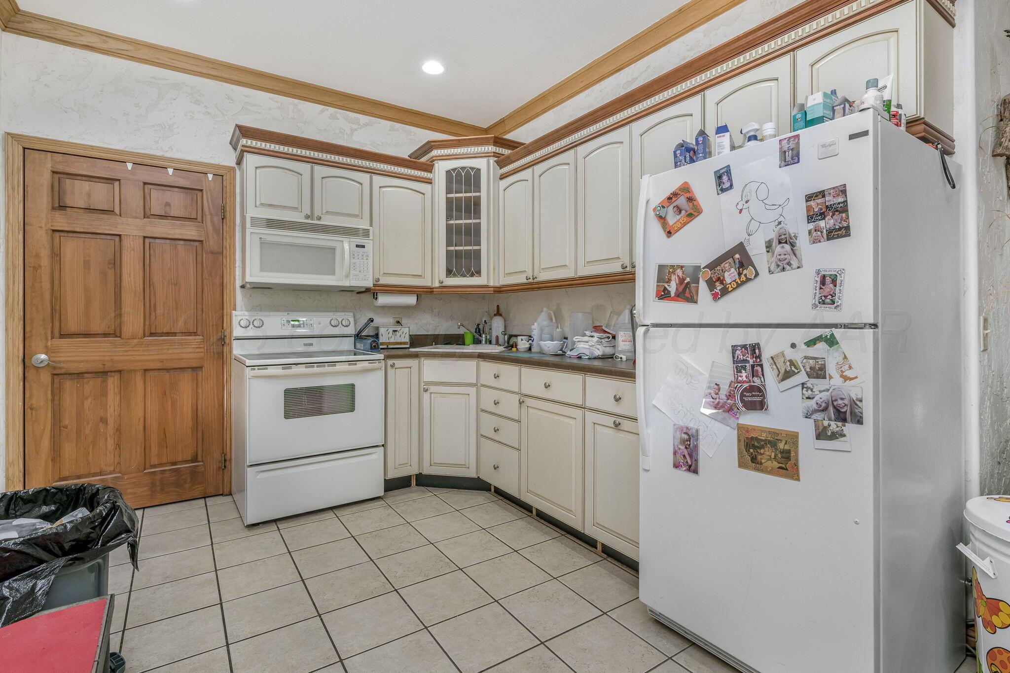 11616 Tanglewood Road Amarillo, TX 79118 - Photo 12 of 42 11616 Tanglewood Rd 19