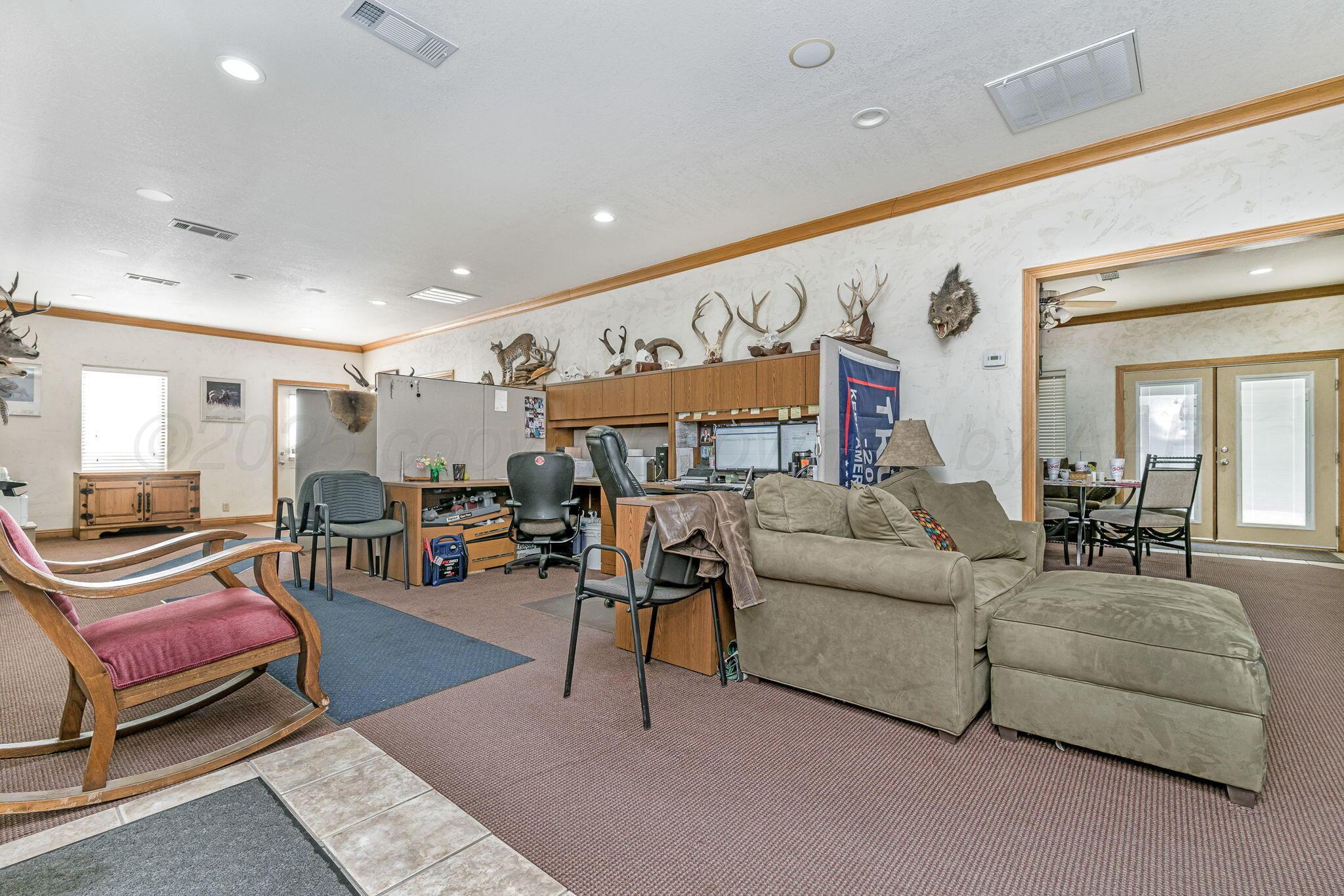 11616 Tanglewood Road Amarillo, TX 79118 - Photo 5 of 42 11616 Tanglewood Rd 12