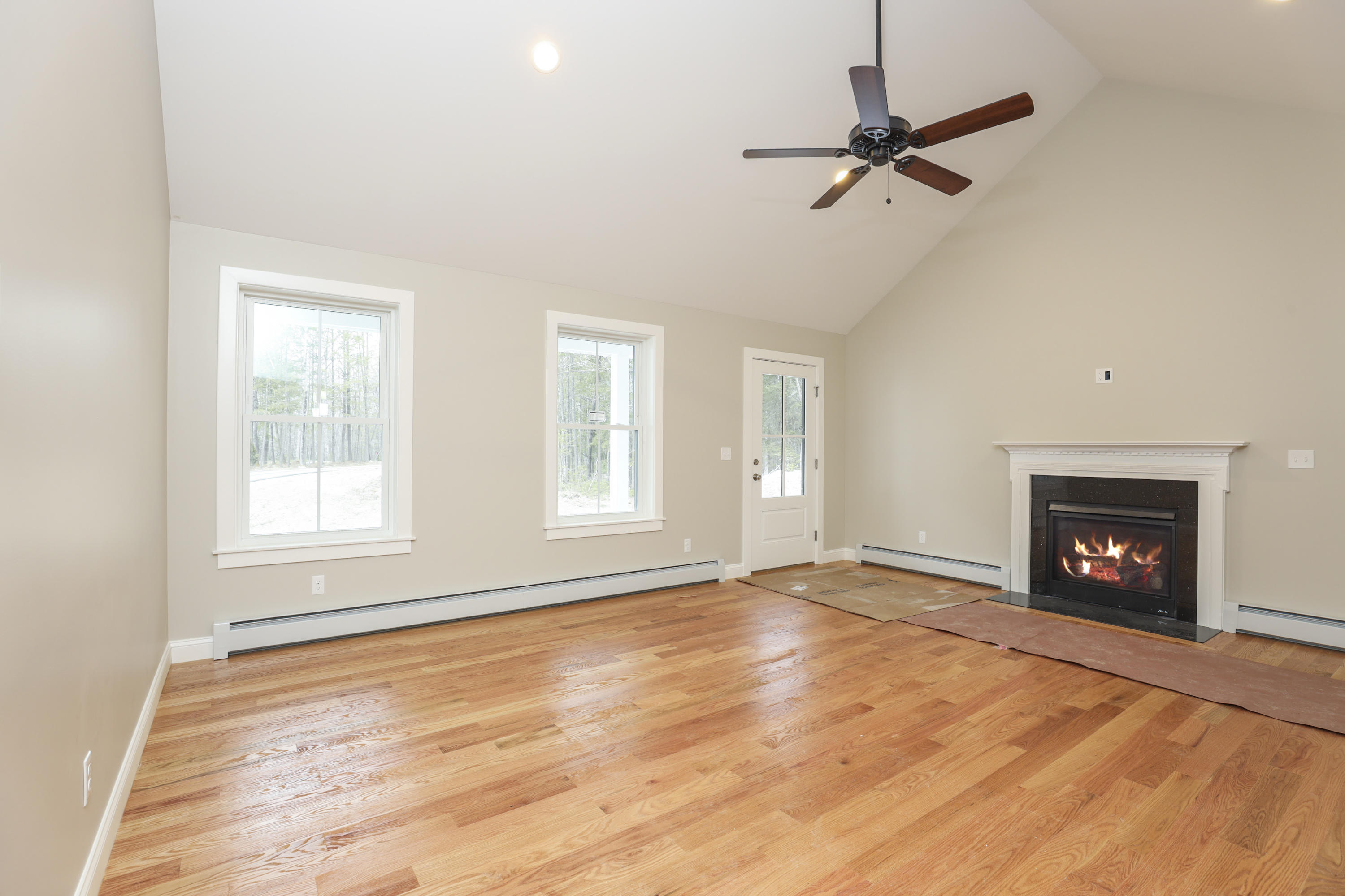 29 Michael's Way Road Kennebunkport, ME 04046 - Photo 12 of 32 Living room