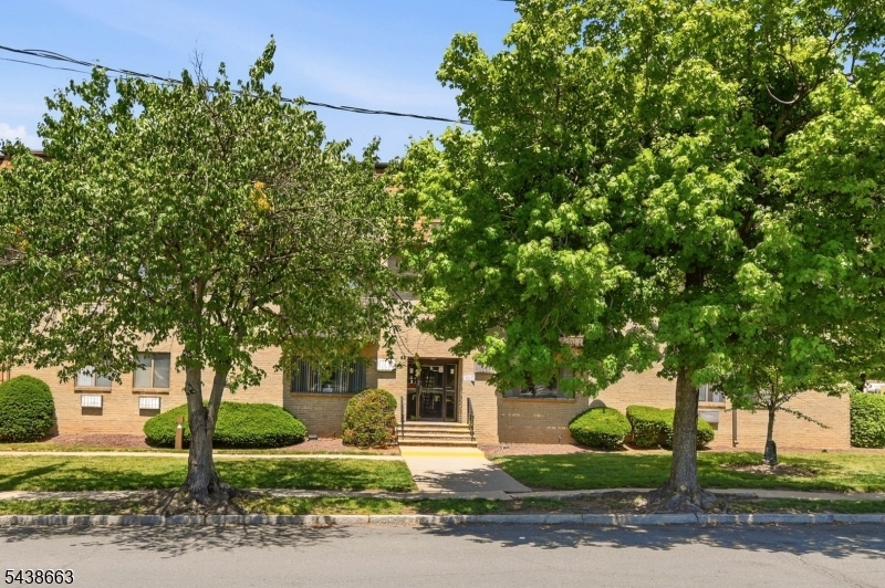 2 Honiss Street, Unit 2A Newark, NJ 07107 - Photo 23 of 25