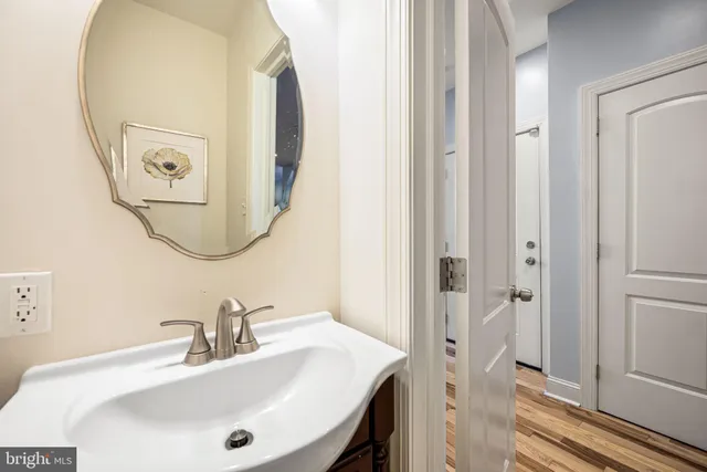 $300,000 | 823 North 15th Street, Unit 1, Philadelphia, PA 19130