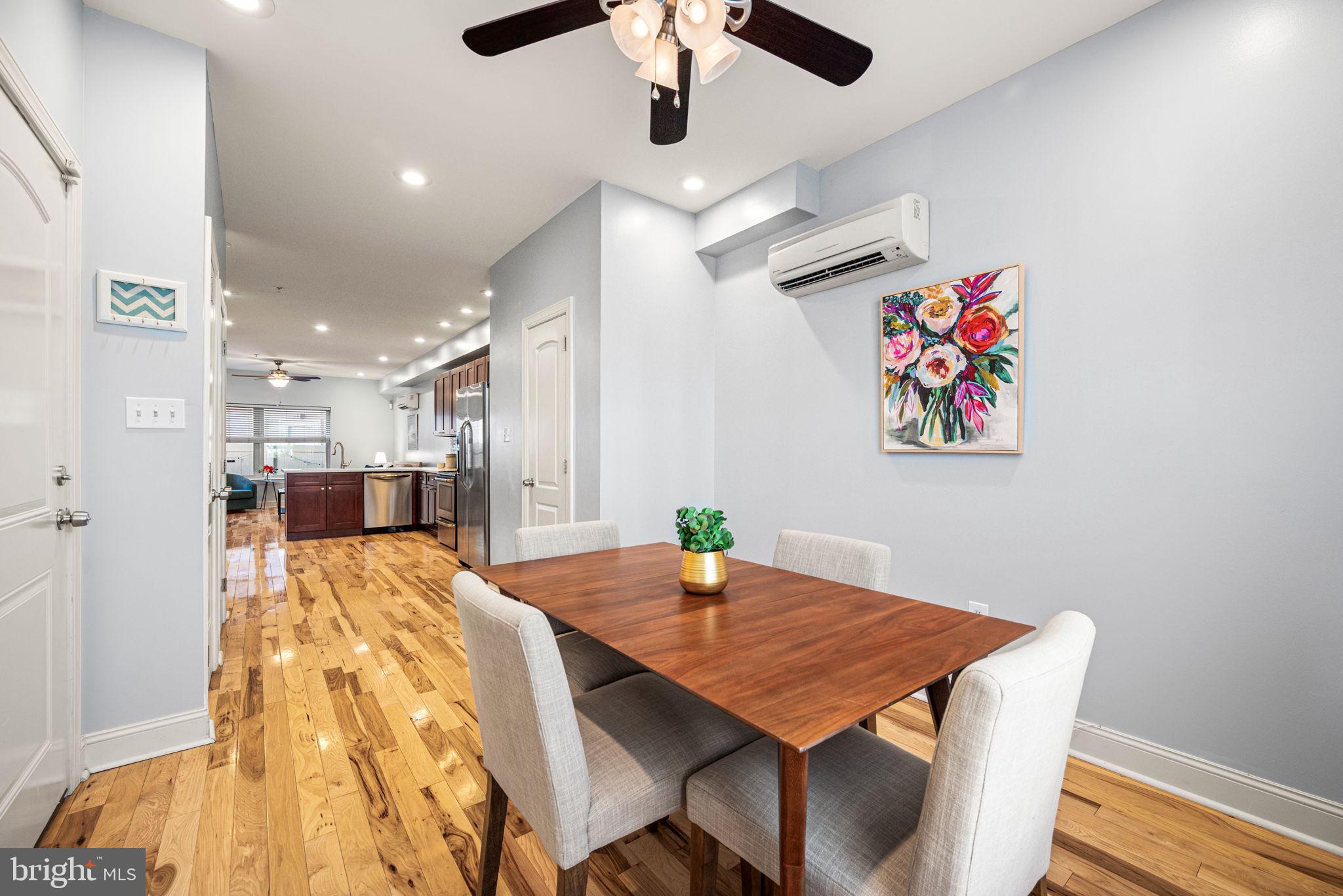 823 North 15th Street, Unit 1 Philadelphia, PA 19130 - Photo 4 of 23