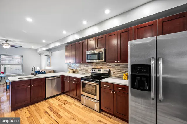 $300,000 | 823 North 15th Street, Unit 1, Philadelphia, PA 19130