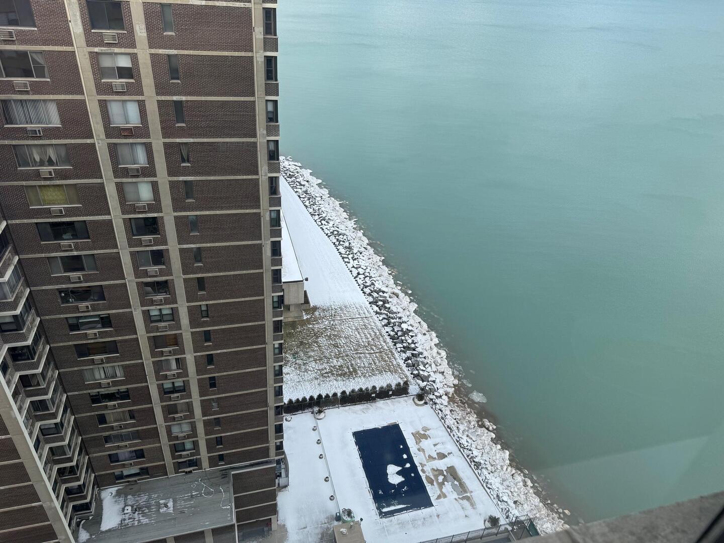 6301 North Sheridan Road, Unit 23N Chicago, IL 60660 - Photo 3 of 21