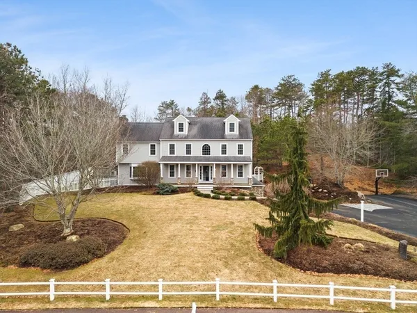 $950,000 | 69 Fairview Lane, Plymouth, MA 02360