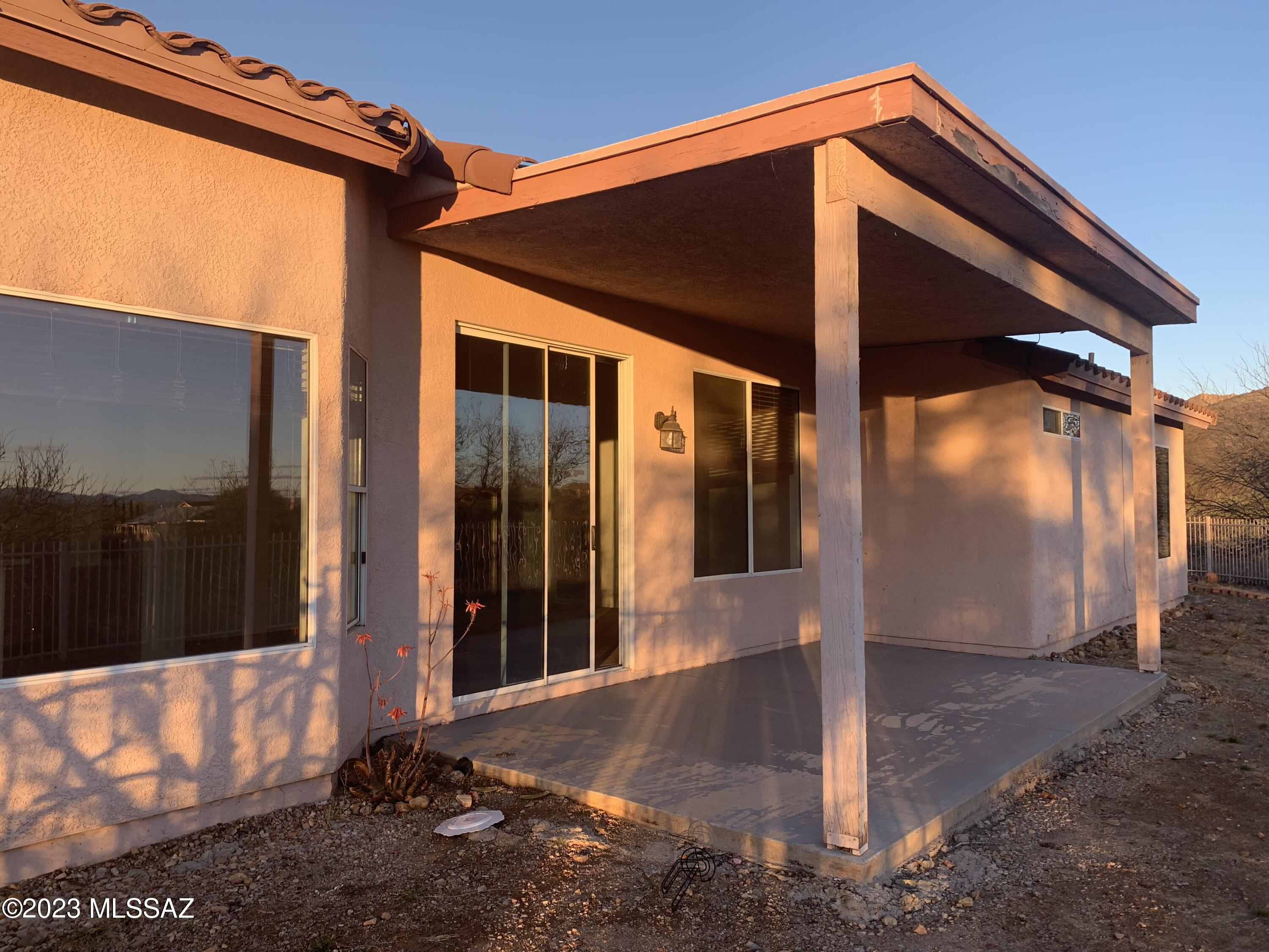 183 Camino Oceano Rio Rico, AZ 85648 - Photo 5 of 19