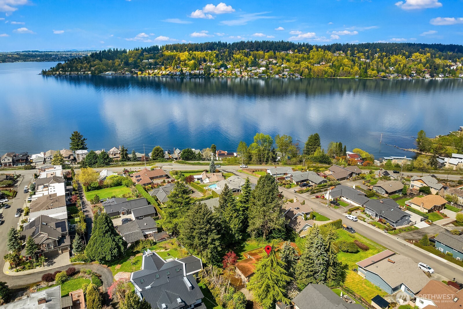 3737 Park Avenue North Renton, WA 98056 - Photo 7 of 10 aerial view of a city