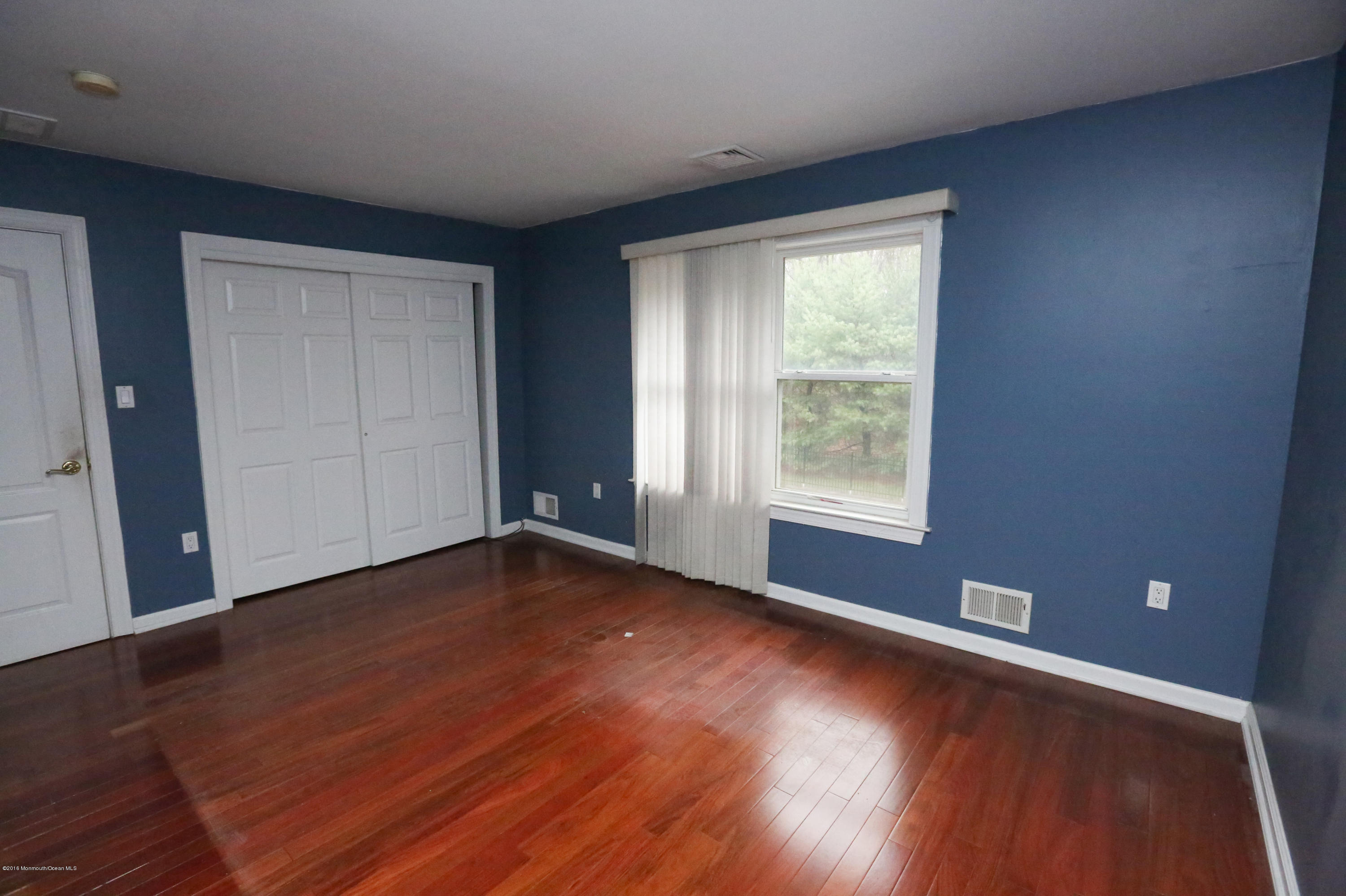 35 Harbor Road Morganville, NJ 07751 - Photo 15 of 26 074