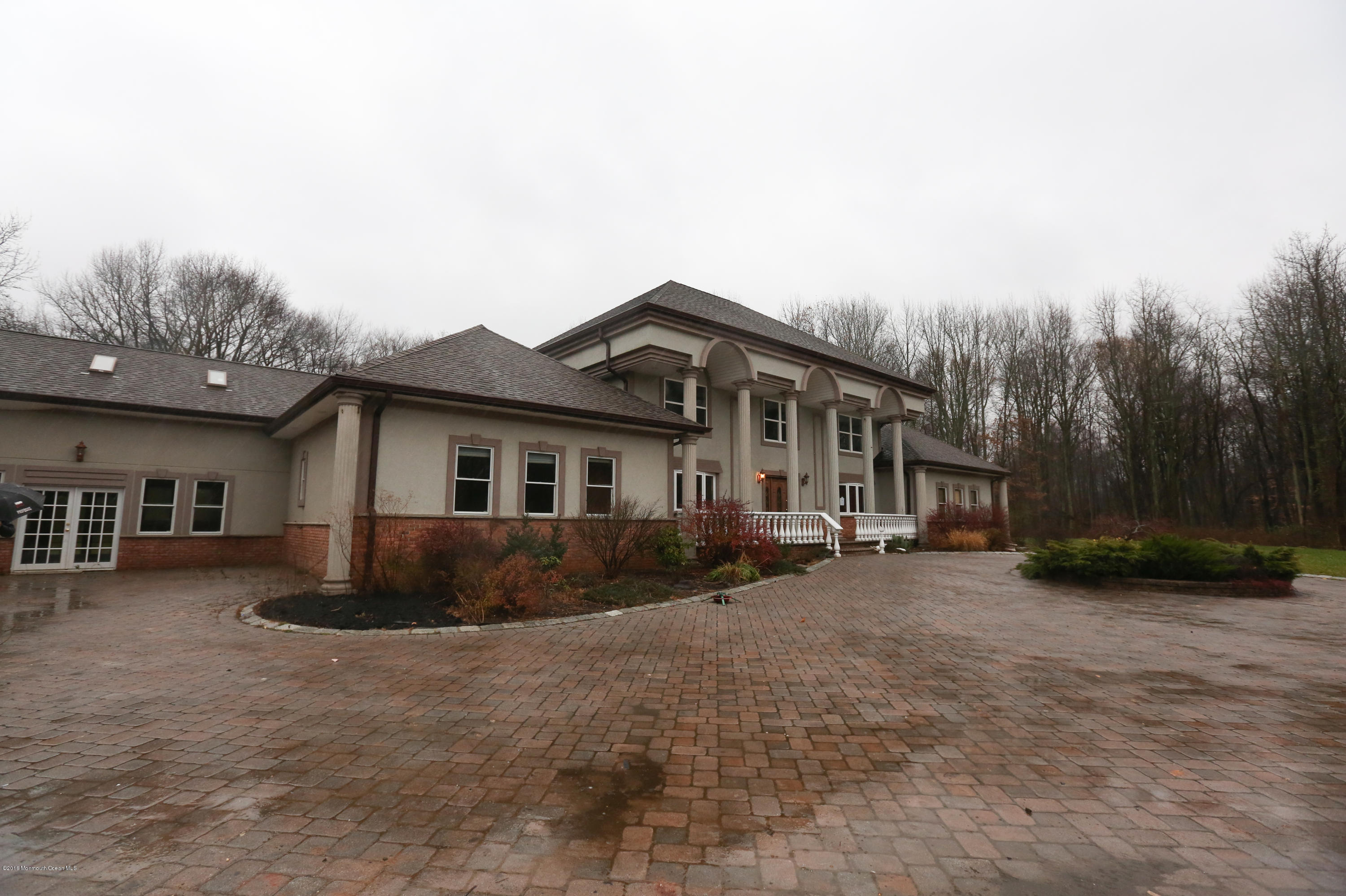 35 Harbor Road Morganville, NJ 07751 - Photo 3 of 26 006