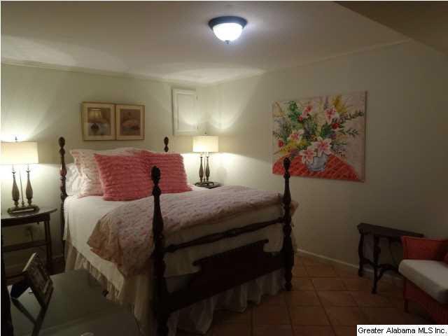 4517 Dolly Ridge Road Birmingham, AL 35243 - Photo 23 of 26 Gallery Image 23