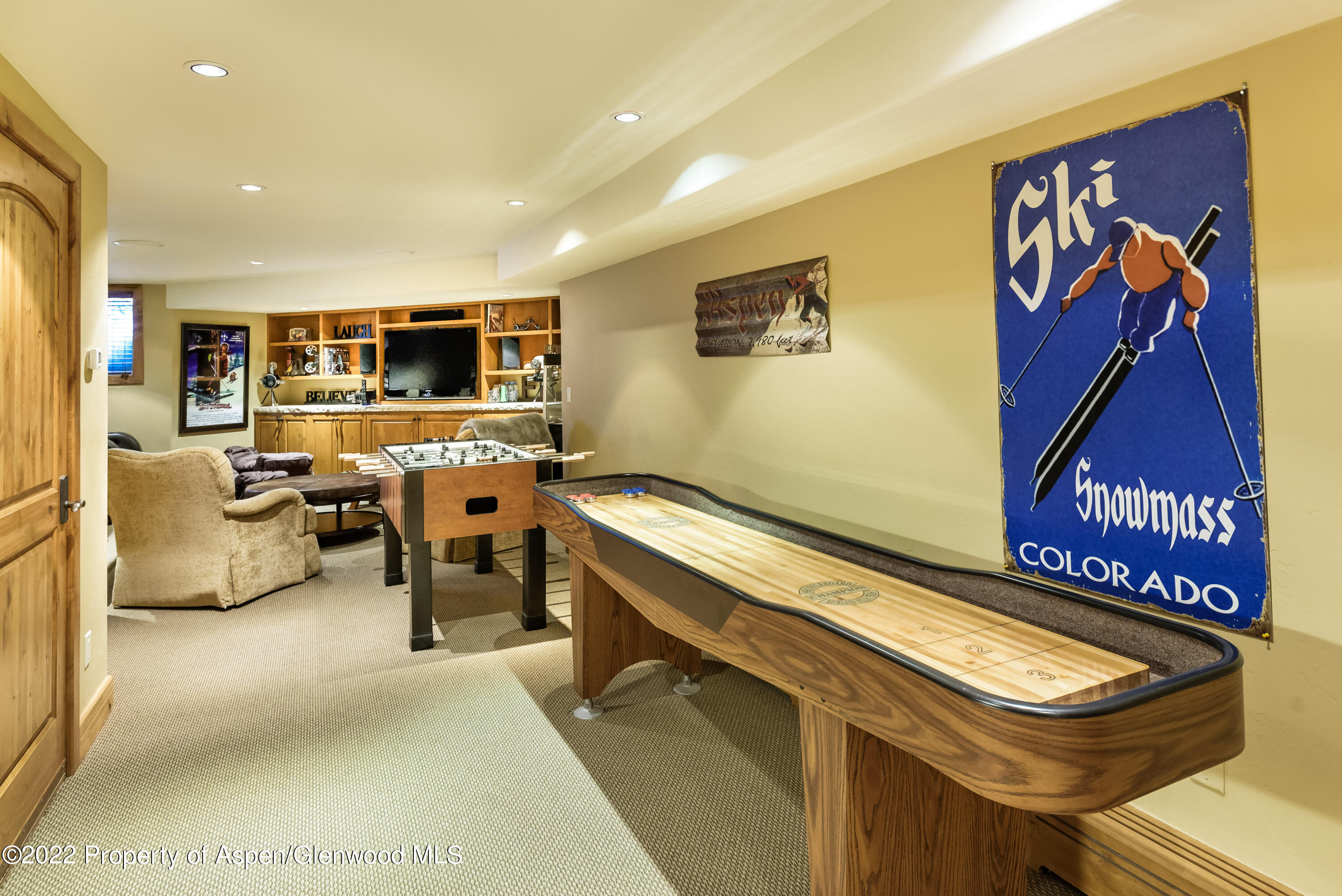 1400 Wood Road Snowmass Village, CO 81615 - Photo 22 of 36 a living room with furniture