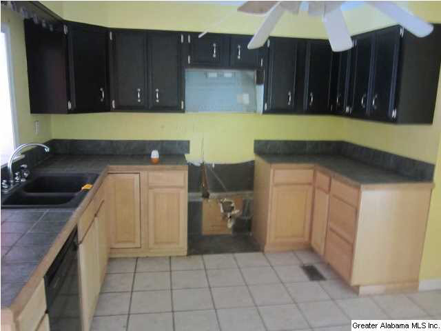 602 Jackson Trace Road Talladega, AL 35160 - Photo 6 of 12