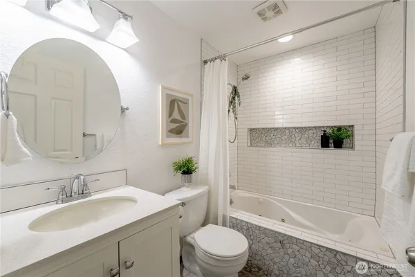 $335,000 | 4404 Terrace Drive, Unit 10, Everett, WA 98203