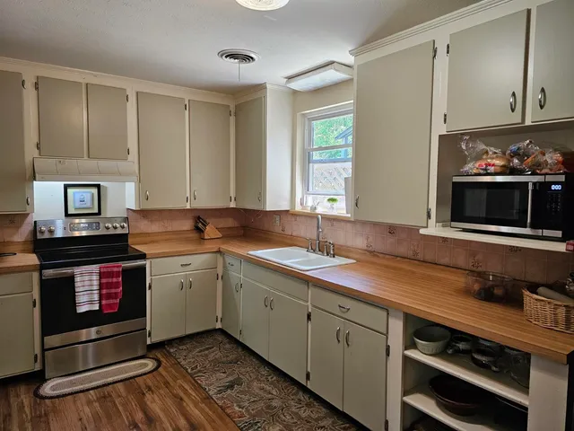 $325,000 | 819 Abbiegail Drive, Tallahassee, FL 32303