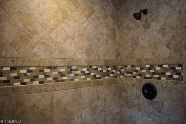 712 Rocky Point Road Wilkesboro, NC 28697 - Photo 3 of 14 Gallery Image 3