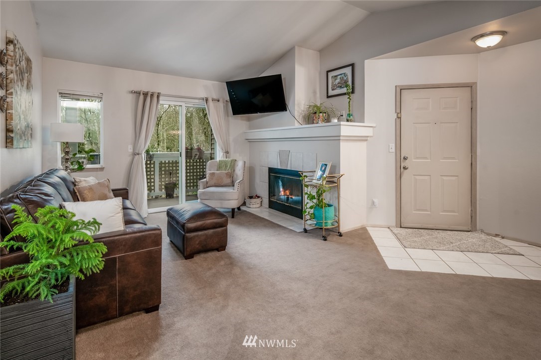 15300 112th Avenue Northeast, Unit B308 Bothell, WA 98011 - Photo 4 of 15