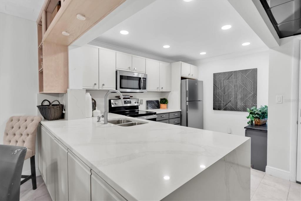 12300 Vonn Road, Unit 2101 Largo, FL 33774 - Photo 11 of 43