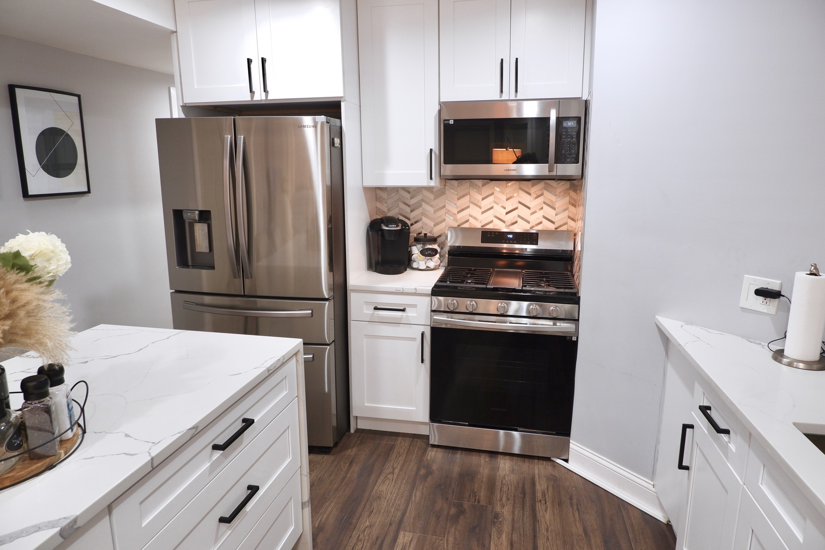 2944 North Ridgeway Avenue, Unit GARDEN Chicago, IL 60618 - Photo 6 of 12