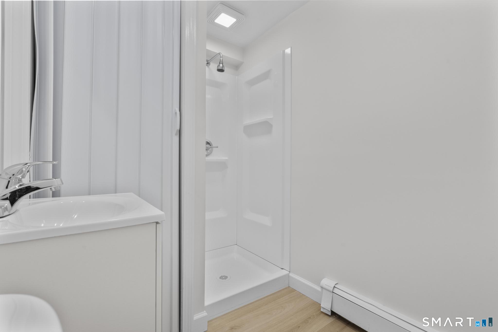 122 Lakeside Drive Ridgefield, CT 06877 - Photo 13 of 29