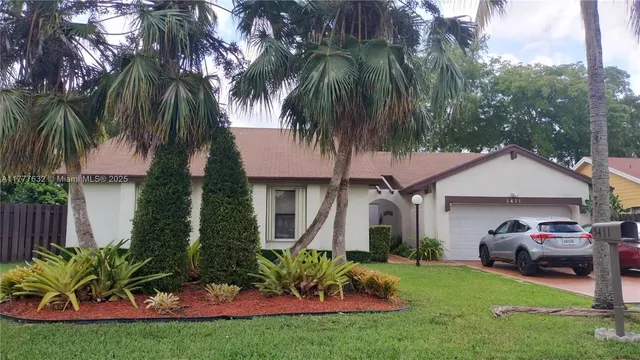 $789,900 | 5411 Southwest 147th Court, Miami, FL 33185