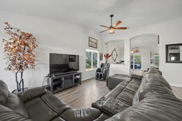 $550,000 | 155 Hillside Place, Jackson, CA 95642